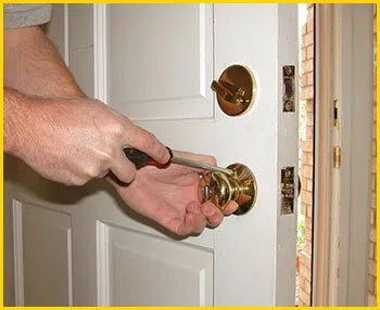 Metro Locksmith Services San Antonio, TX 210-780-7321 Metro Locksmith Services San Antonio, TX 210-780-7321 - 1-locks-locksmith